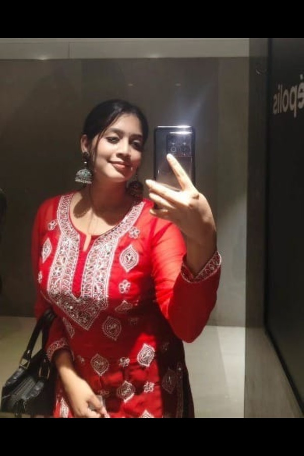  call girl Sarojini Nagar