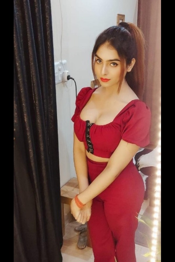  call girls service in Sarojini Nagar