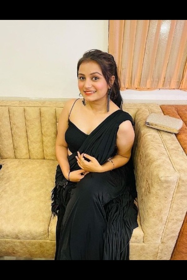 Sarojini Nagar call girls